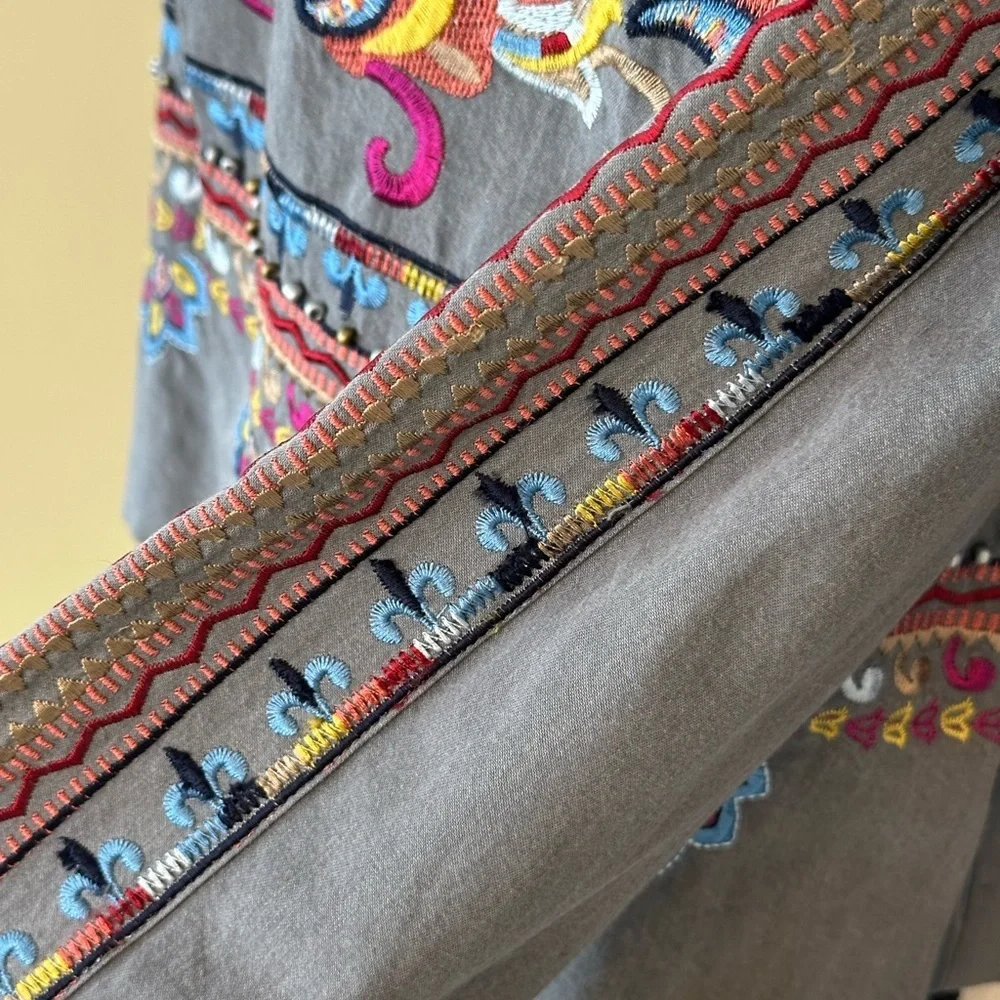Laurie Felt | Gray Cotton Boho-Chic Embroidered Jacket, Size S